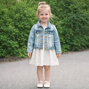 GAP Kids Denim Jacket – Star Print – Size 4